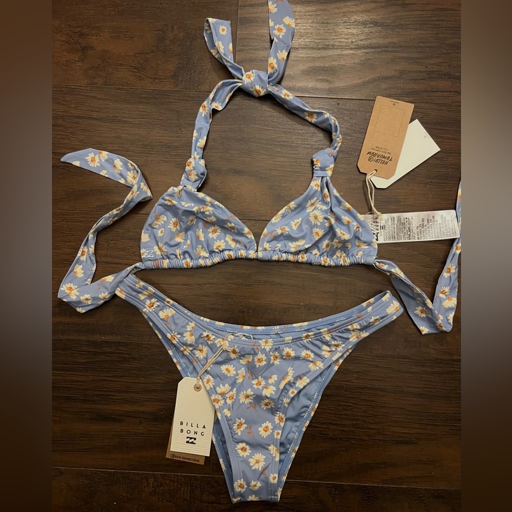 Billabong Daisy Print Bikini in Light Blue